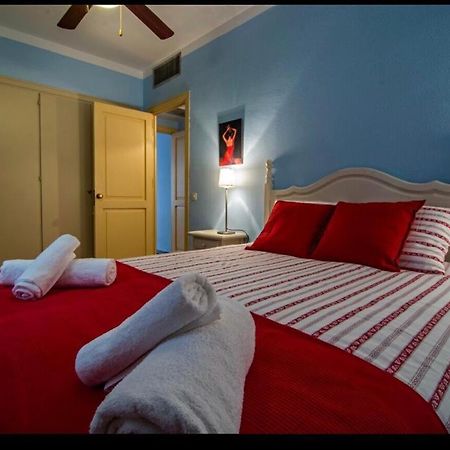 Apartamento En Un Dormitorio En Plaza Alfaro 塞维利亚 外观 照片