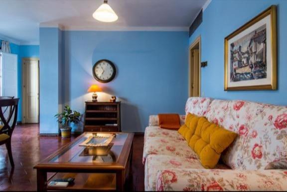 Apartamento En Un Dormitorio En Plaza Alfaro 塞维利亚 外观 照片