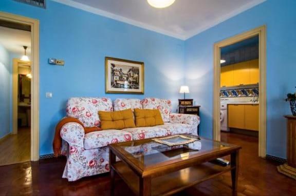 Apartamento En Un Dormitorio En Plaza Alfaro 塞维利亚 外观 照片